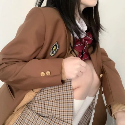 裸女游城